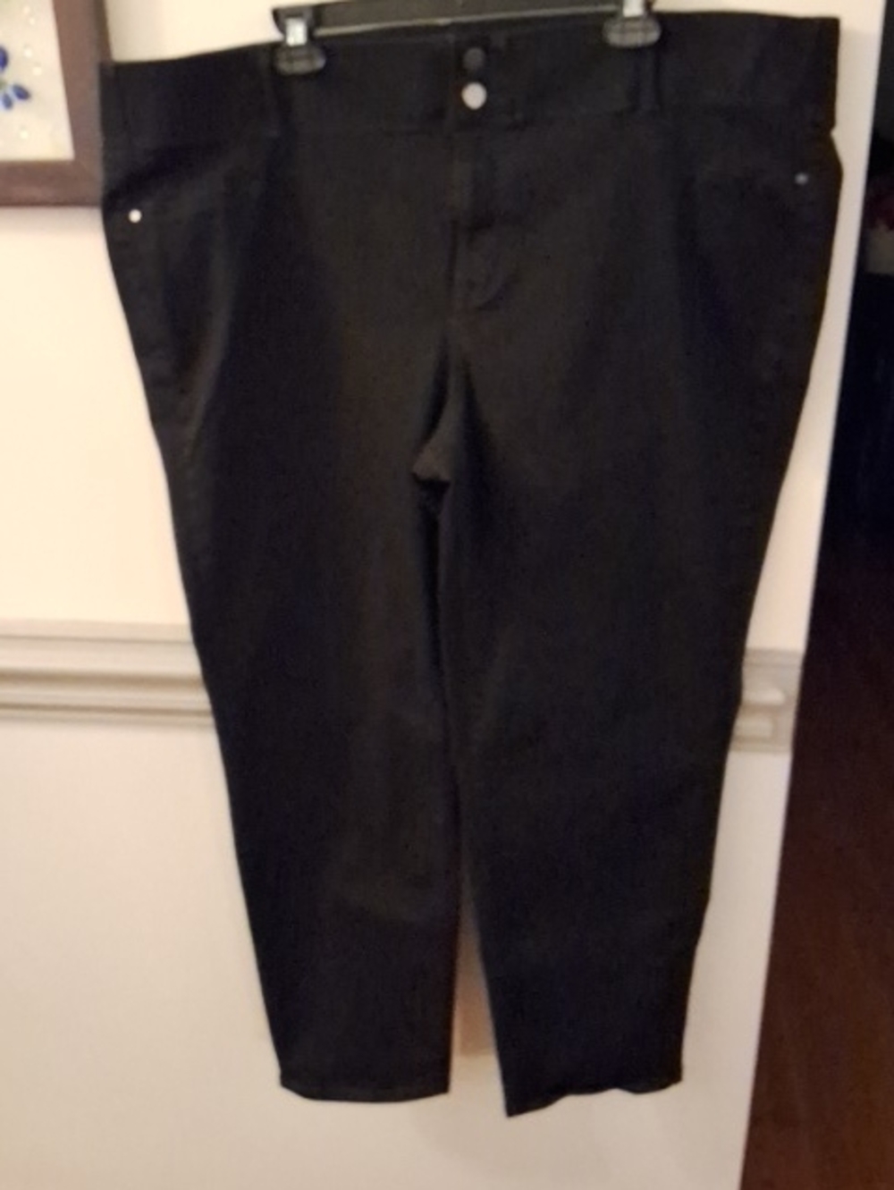 Apt. 9 Women's Straight Leg Black Jeans